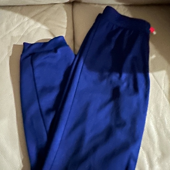 Adidas Blue and Red Suit Medium Kids - Picture 7 of 8